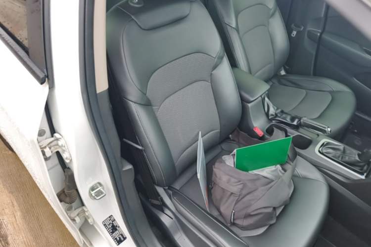 Used Chevrolet Cavalier 2016 1.5L Automatic Xinyue Edition Right Front Seat
