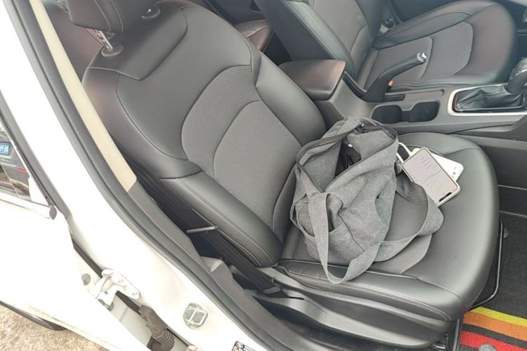 Used Chevrolet Cavalier 2016 1.5L Automatic Xinyue Edition Right Front Seat