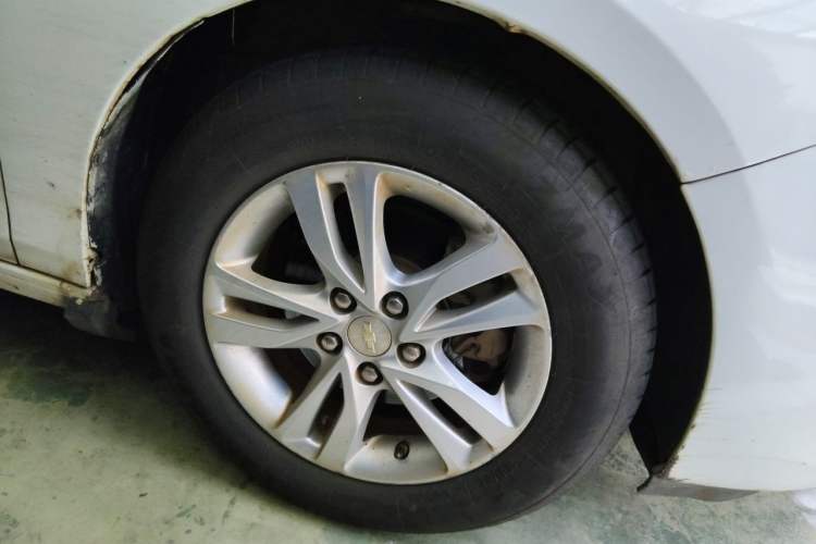 Used Chevrolet Cavalier 2016 1.5L Manual Xinyue Edition Right Front Wheel Hub