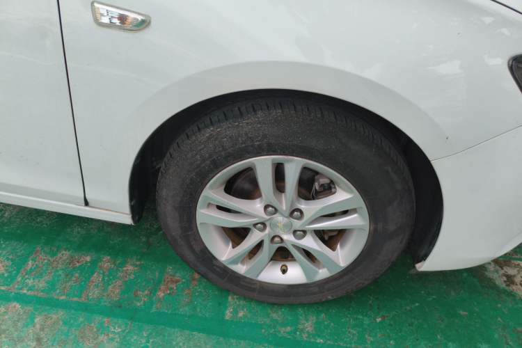 Used Chevrolet Cavalier 2016 1.5L Manual Xinyue Edition Right Front Wheel Hub