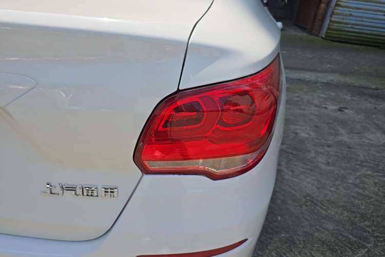 Used Chevrolet Cavalier 2016 1.5L Automatic Xinyue Edition Right Rear Taillight