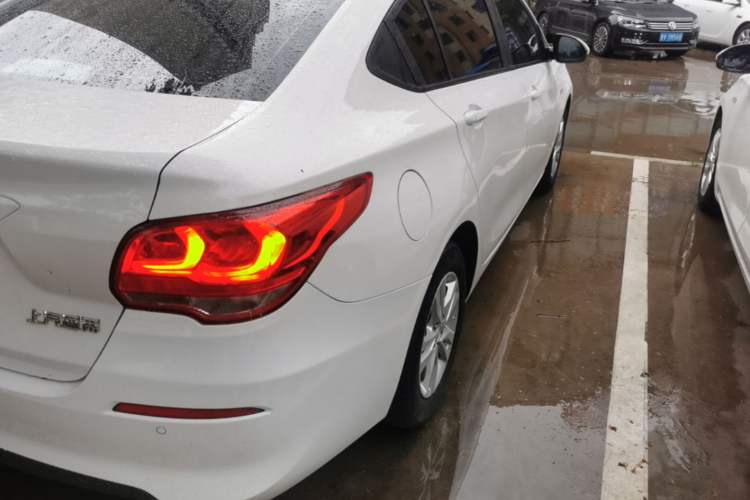 Used Chevrolet Cavalier 2016 1.5L Automatic Xinyue Edition Right Rear Taillight