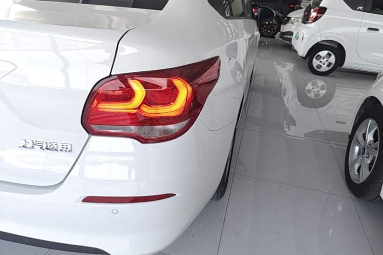 Used Chevrolet Cavalier 2016 1.5L Manual Xinyue Edition Right Rear Taillight