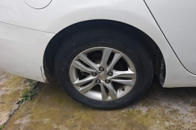 Used Chevrolet Cavalier 2016 1.5L Manual Xinyue Edition Right Rear Wheel Hub