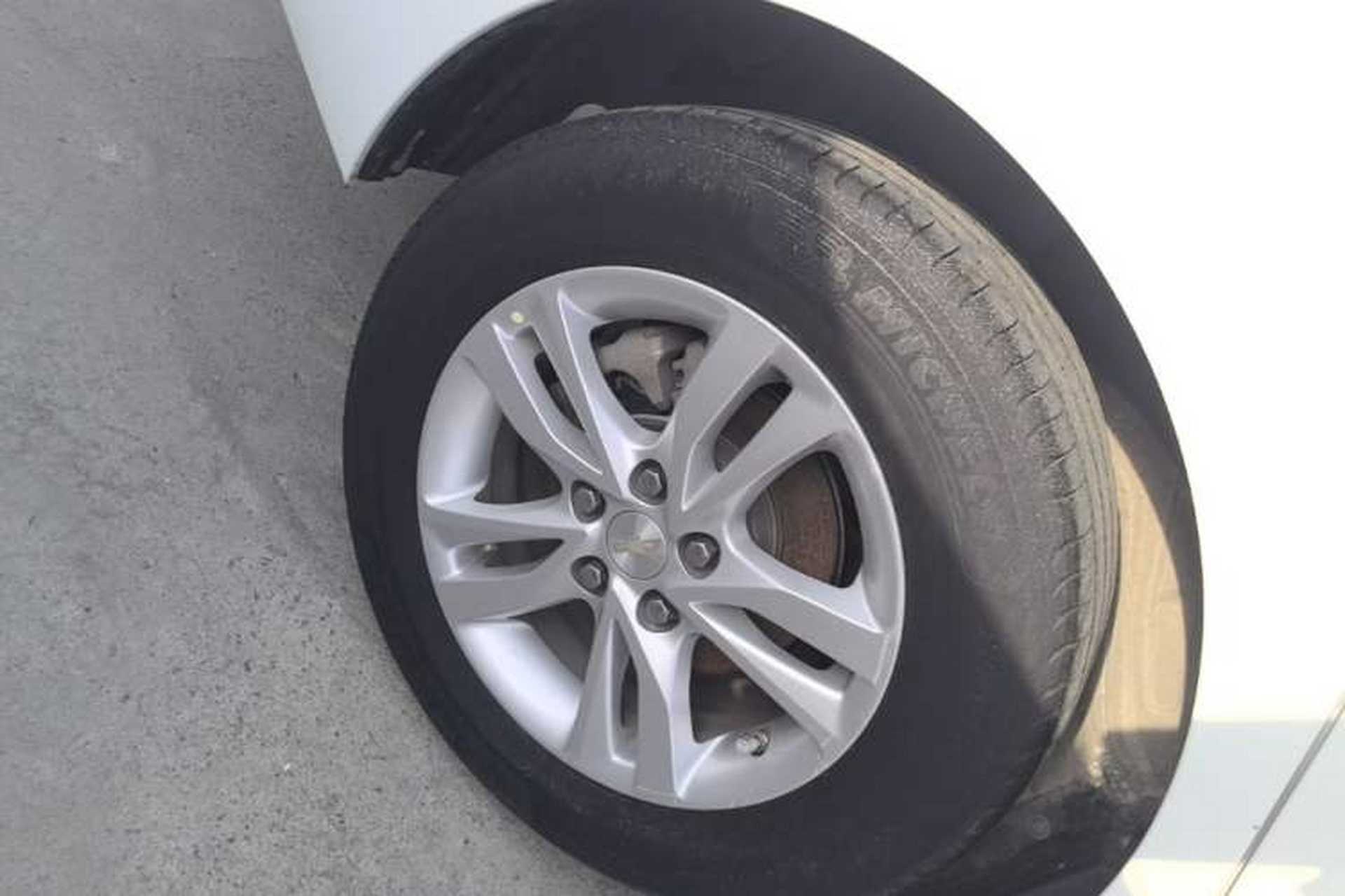 Used Chevrolet Cavalier 2016 1.5L Automatic Xinyue Edition Right Rear Wheel Hub