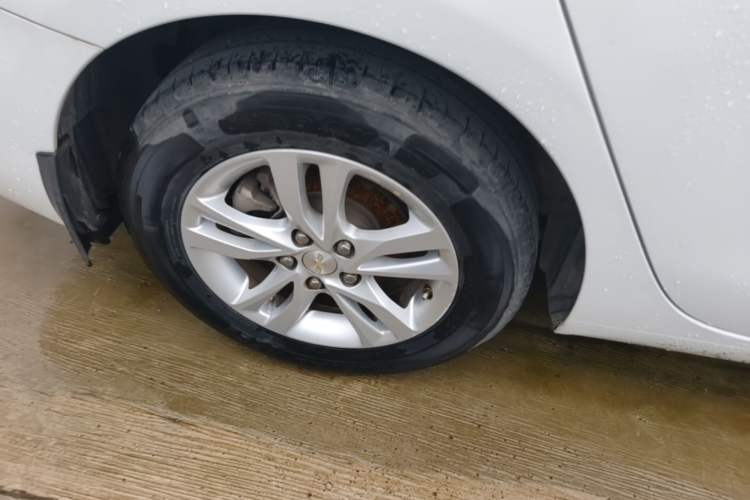 Used Chevrolet Cavalier 2016 1.5L Automatic Xinyue Edition Right Rear Wheel Hub