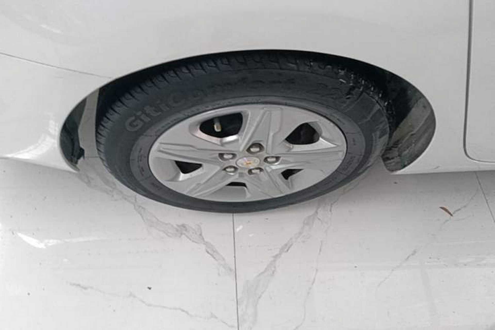 Used Chevrolet Cavalier 2016 1.5L Automatic Enjoyment Edition Right Rear Wheel Hub