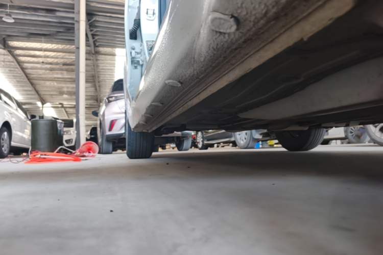 Used Chevrolet Cavalier 2016 1.5L Manual Enjoyment Edition Right Side Sill