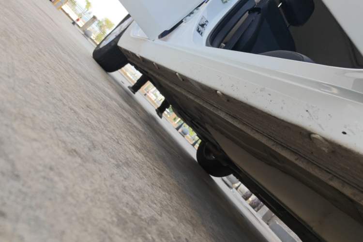 Used Chevrolet Cavalier 2016 1.5L Automatic Xinyue Edition Right Side Sill