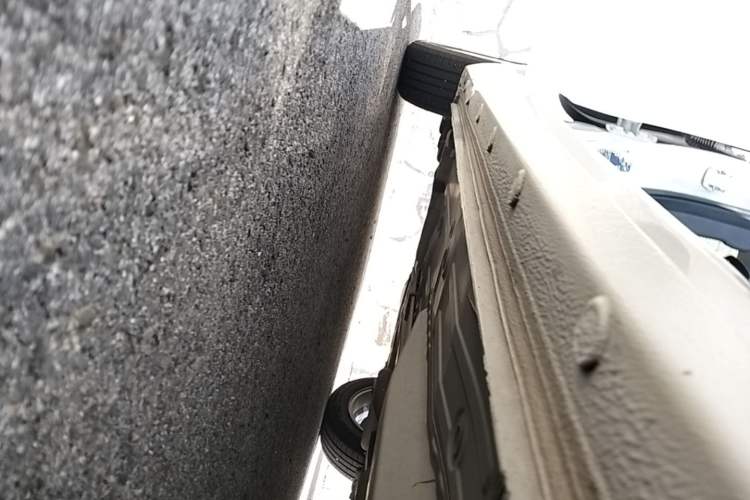 Used Chevrolet Cavalier 2016 1.5L Automatic Xinyue Edition Right Side Sill