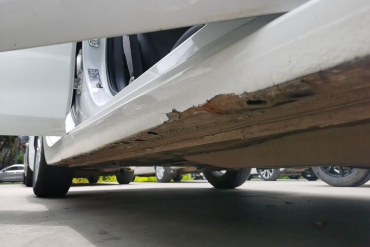 Used Chevrolet Cavalier 2016 1.5L Automatic Xinyue Edition Right Side Sill