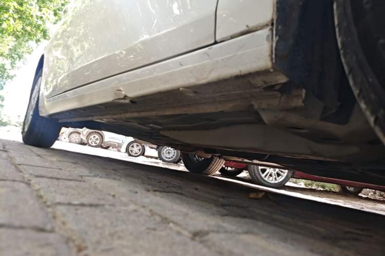 Used Chevrolet Cavalier 2016 1.5L Automatic Enjoyment Edition Right Side Sill