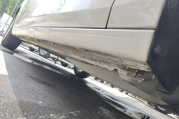 Used Chevrolet Cavalier 2016 1.5L Manual Enjoyment Edition Right Side Sill