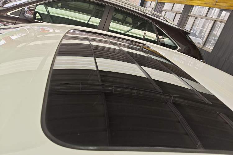 Used Chevrolet Cavalier 2016 1.5L Automatic Xinyue Edition Roof