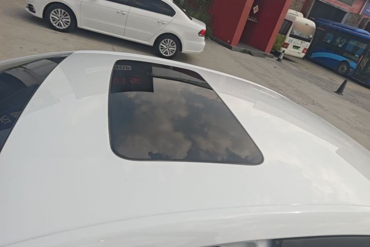 Used Chevrolet Cavalier 2016 1.5L Automatic Xinyue Edition Roof