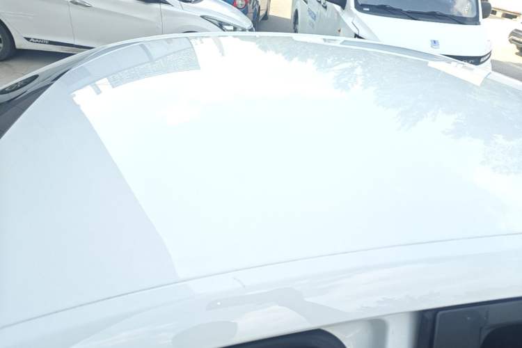 Used Chevrolet Cavalier 2016 1.5L Manual Enjoyment Edition Roof