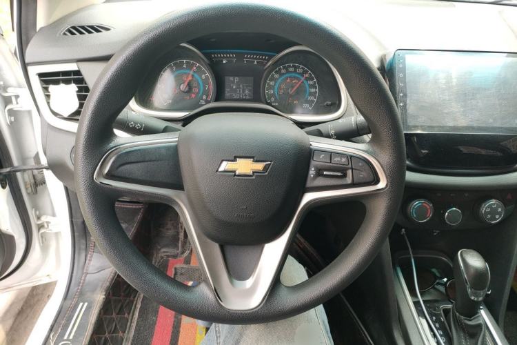 Used Chevrolet Cavalier 2016 1.5L Automatic Xinyue Edition Steering Wheel