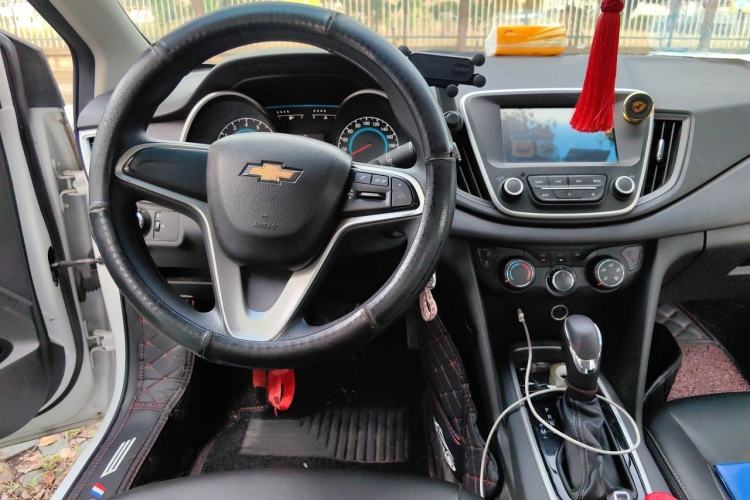Used Chevrolet Cavalier 2016 1.5L Automatic Xinyue Edition Steering Wheel