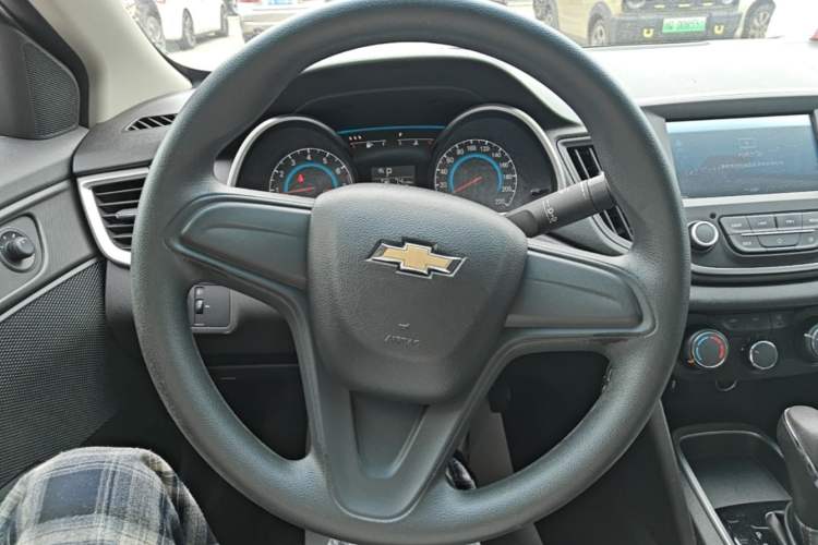 Used Chevrolet Cavalier 2016 1.5L Automatic Enjoyment Edition Steering Wheel