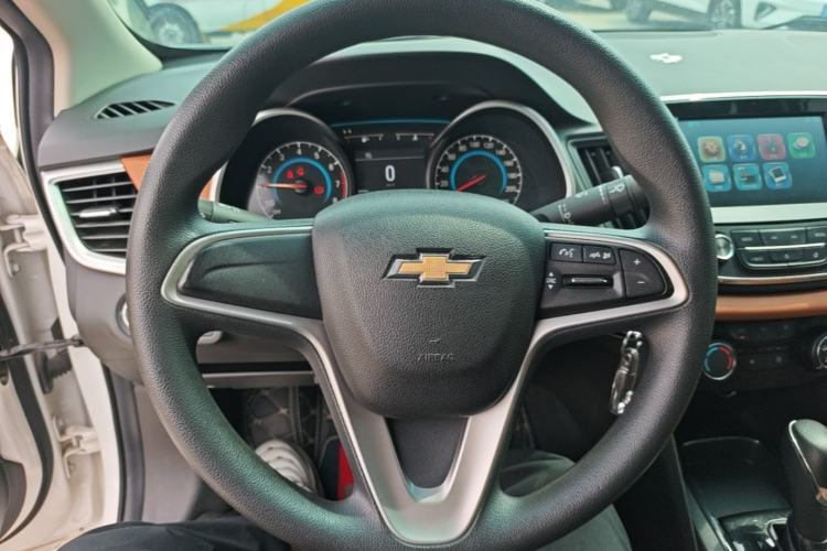 Used Chevrolet Cavalier 2016 1.5L Automatic Xinsong Edition Steering Wheel