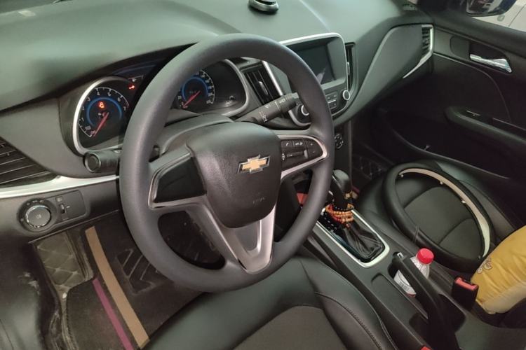 Used Chevrolet Cavalier 2016 1.5L Automatic Xinyue Edition Steering Wheel