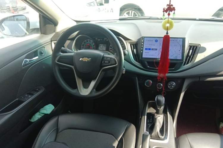 Used Chevrolet Cavalier 2016 1.5L Automatic Xinyue Edition Steering Wheel
