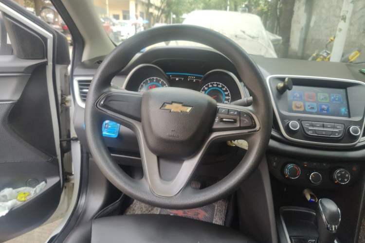 Used Chevrolet Cavalier 2016 1.5L Automatic Xinyue Edition Steering Wheel