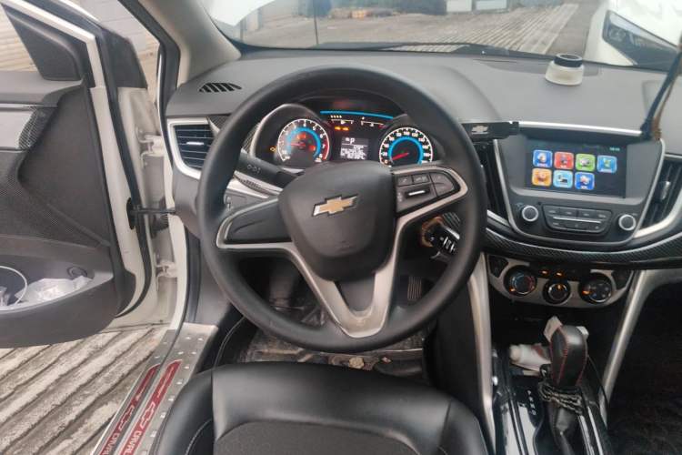Used Chevrolet Cavalier 2016 1.5L Automatic Xinyue Edition Steering Wheel