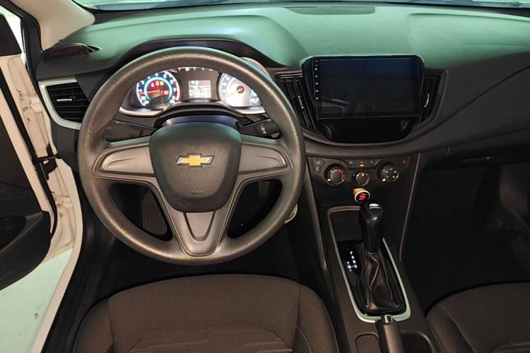 Used Chevrolet Cavalier 2016 1.5L Automatic Enjoyment Edition Steering Wheel
