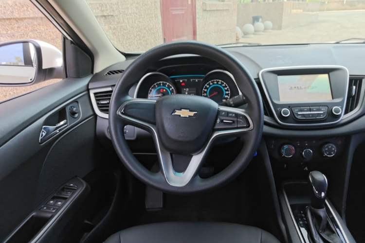 Used Chevrolet Cavalier 2016 1.5L Automatic Xinyue Edition Steering Wheel