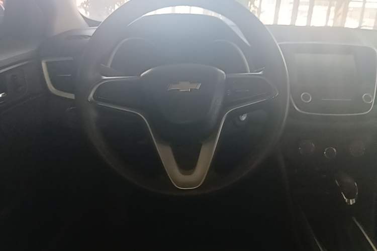 Used Chevrolet Cavalier 2016 1.5L Automatic Xinyue Edition Steering Wheel