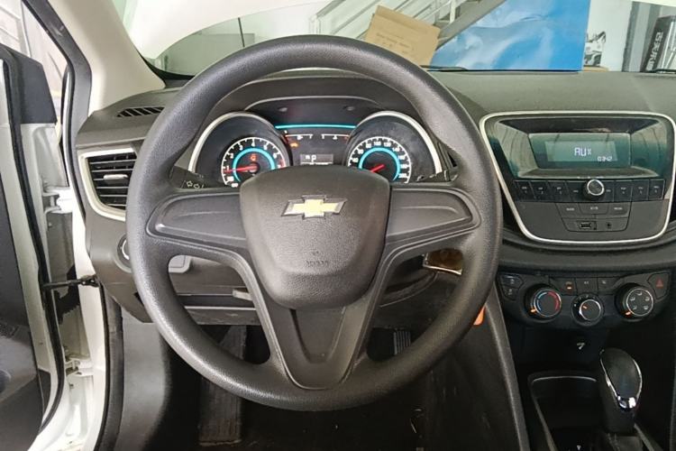 Used Chevrolet Cavalier 2016 1.5L Automatic Enjoyment Edition Steering Wheel