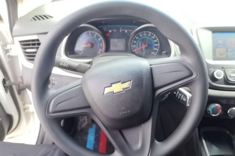 Used Chevrolet Cavalier 2016 1.5L Automatic Enjoyment Edition Steering Wheel