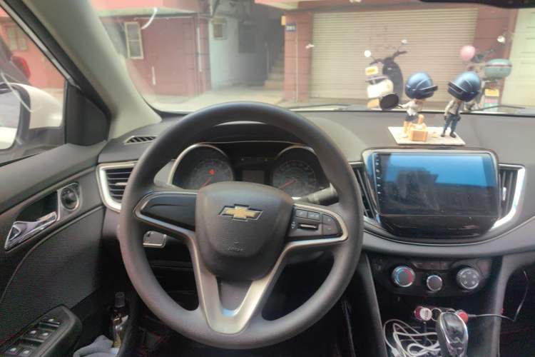 Used Chevrolet Cavalier 2016 1.5L Automatic Xinyue Edition Steering Wheel