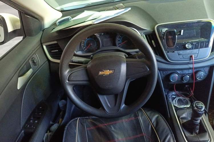 Used Chevrolet Cavalier 2016 1.5L Manual Enjoyment Edition Steering Wheel
