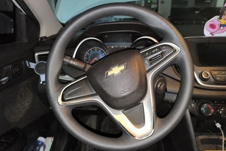Used Chevrolet Cavalier 2016 1.5L Automatic Xinyue Edition Steering Wheel