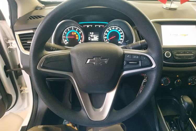 Used Chevrolet Cavalier 2016 1.5L Automatic Xinyue Edition Steering Wheel