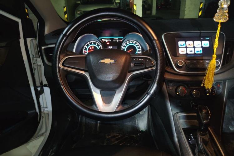 Used Chevrolet Cavalier 2016 1.5L Automatic Xinyue Edition Steering Wheel