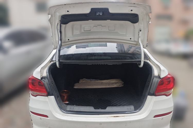 Used Chevrolet Cavalier 2016 1.5L Automatic Xinyue Edition Trunk