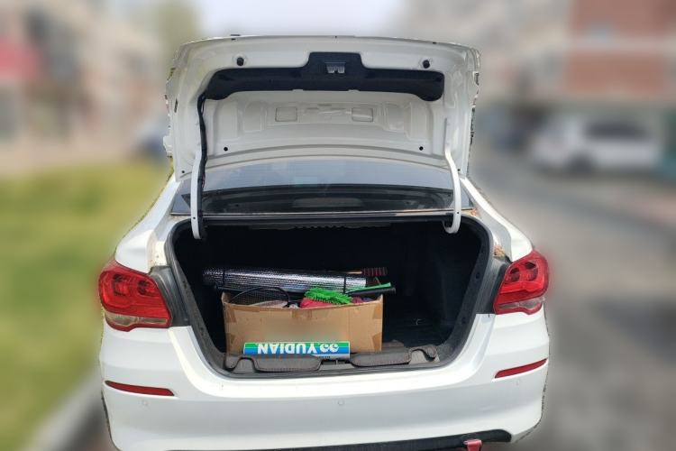 Used Chevrolet Cavalier 2016 1.5L Automatic Xinyue Edition Trunk