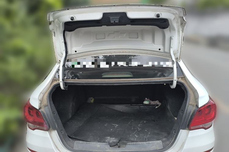 Used Chevrolet Cavalier 2016 1.5L Manual Enjoyment Edition Trunk