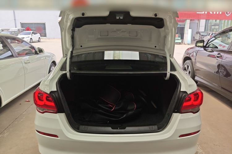 Used Chevrolet Cavalier 2016 1.5L Automatic Xinyue Edition Trunk