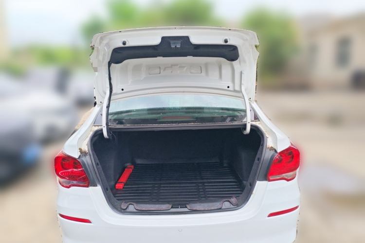 Used Chevrolet Cavalier 2016 1.5L Automatic Xinyue Edition Trunk
