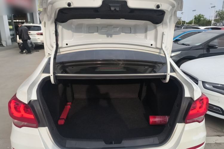 Used Chevrolet Cavalier 2016 1.5L Automatic Xinyue Edition Trunk
