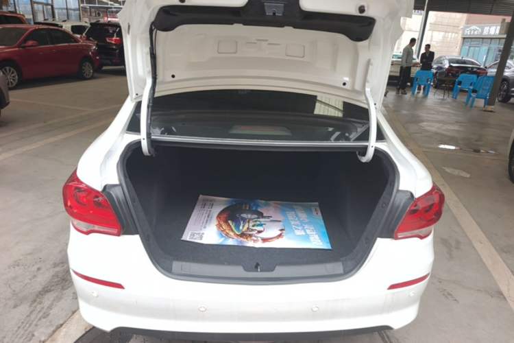 Used Chevrolet Cavalier 2016 1.5L Automatic Enjoyment Edition Trunk