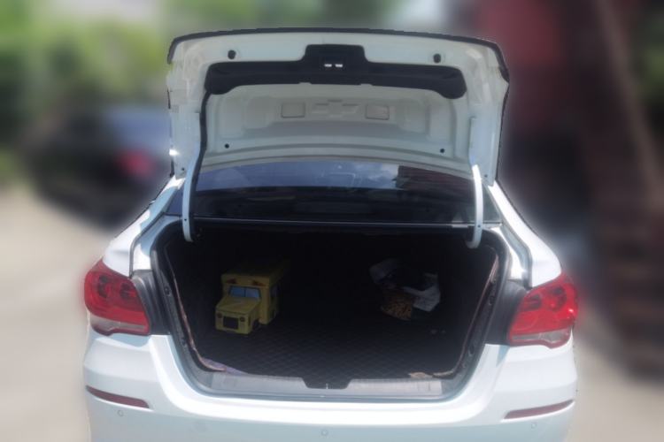 Used Chevrolet Cavalier 2016 1.5L Automatic Xinyue Edition Trunk