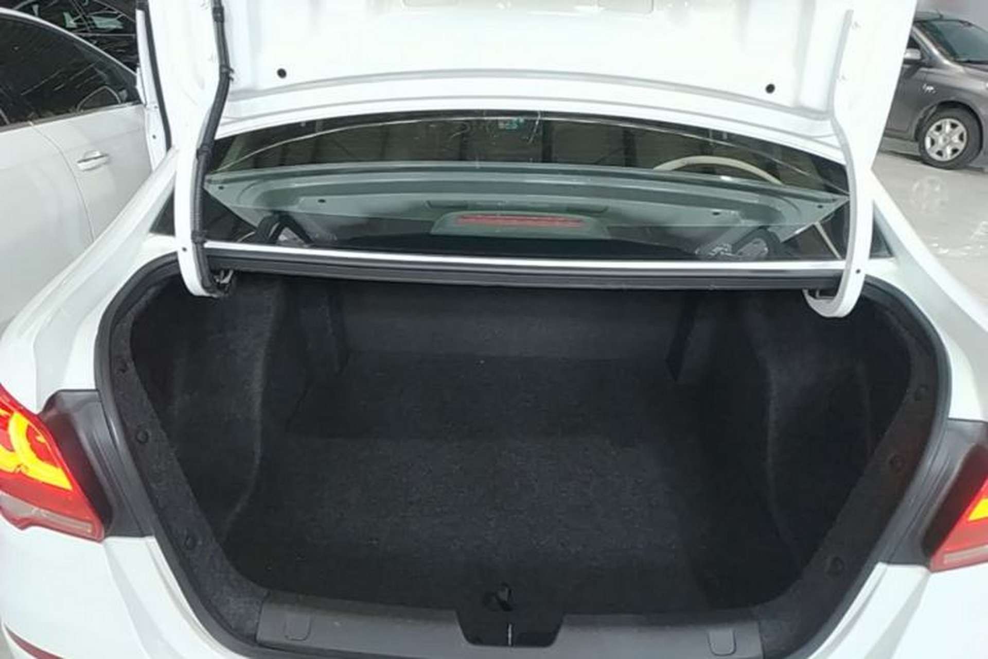 Used Chevrolet Cavalier 2016 1.5L Automatic Xinsong Edition Trunk