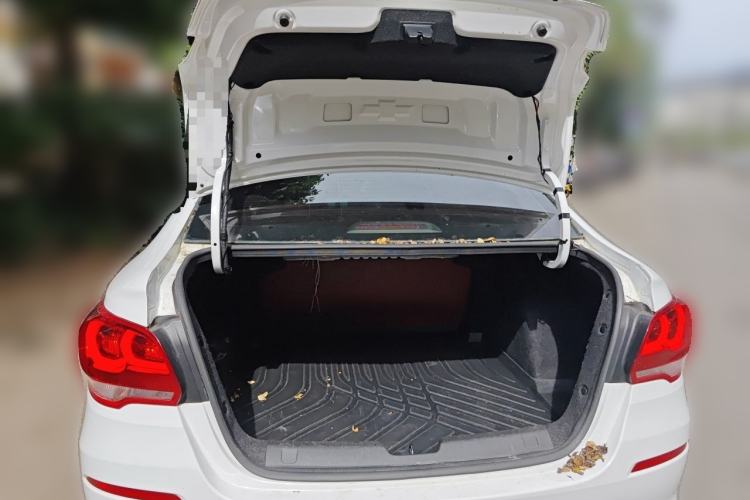 Used Chevrolet Cavalier 2016 1.5L Automatic Enjoyment Edition Trunk
