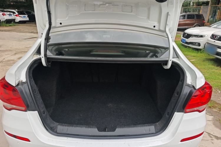Used Chevrolet Cavalier 2016 1.5L Automatic Xinyue Edition Trunk