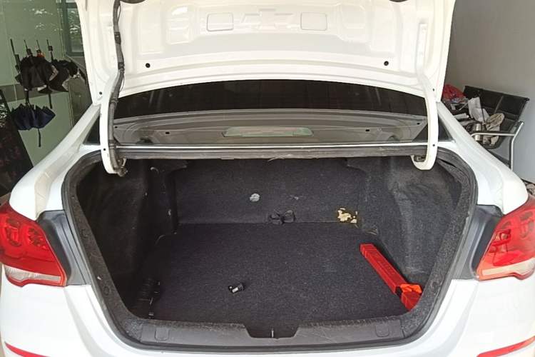 Used Chevrolet Cavalier 2016 1.5L Automatic Enjoyment Edition Trunk
